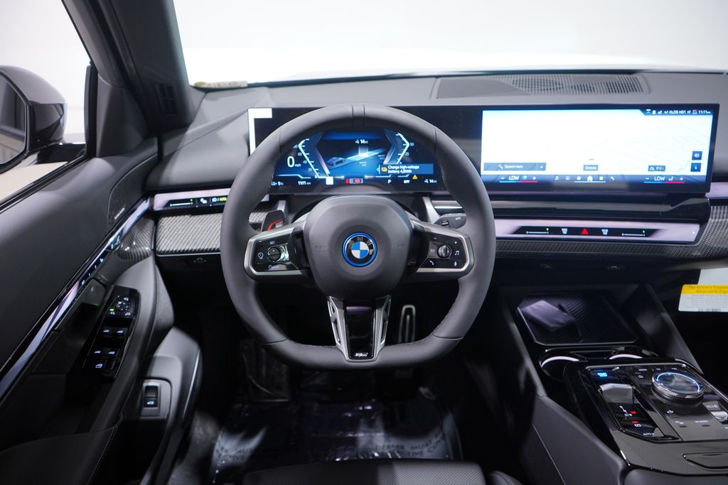 Thumbnail: 2026 BMW i5 - 11