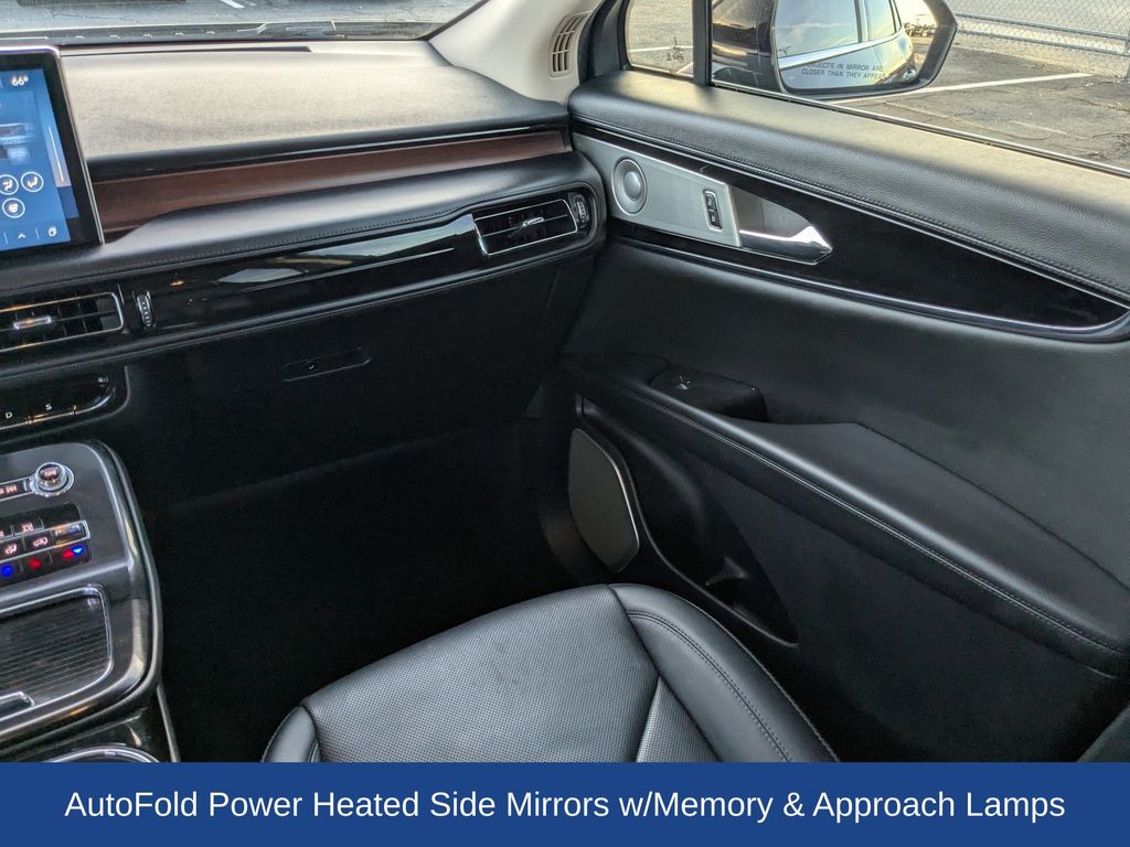 2021 Lincoln Nautilus Reserve