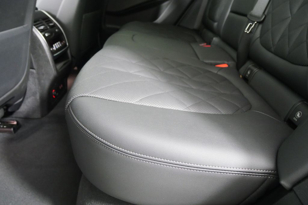 2025 BMW X5 sDrive40i 14
