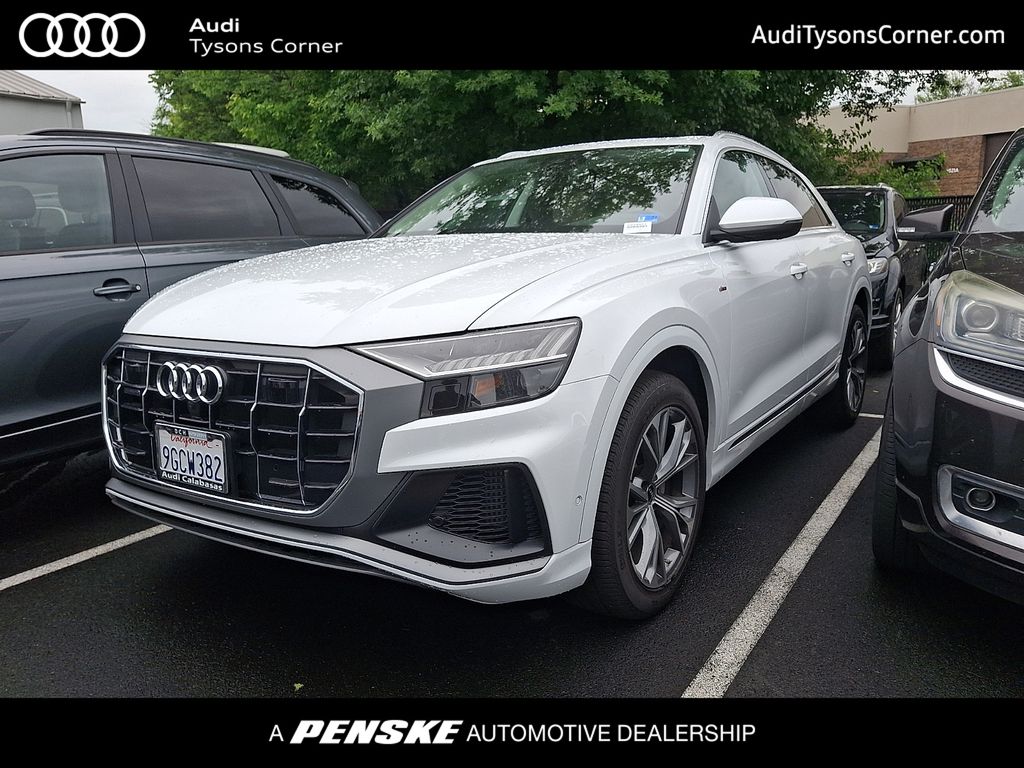 Thumbnail: 2023 Audi Q8 - 1