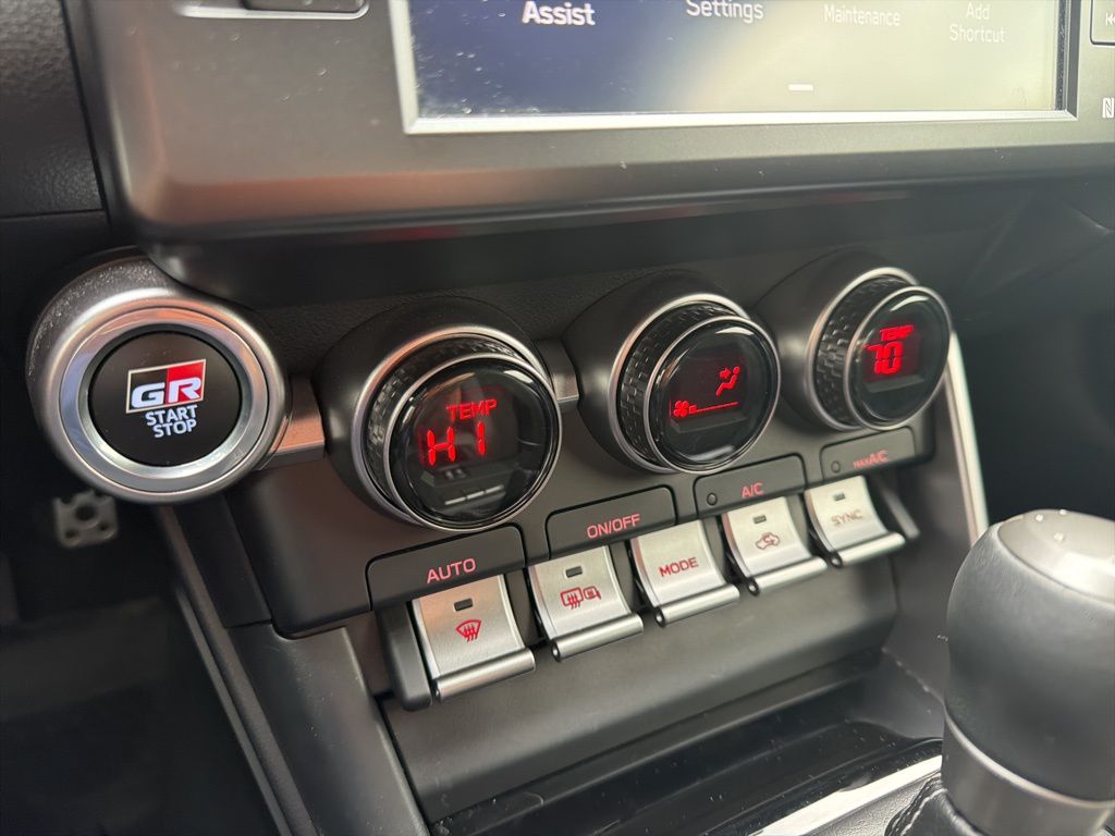 Thumbnail: 2023 Toyota GR86 - 22