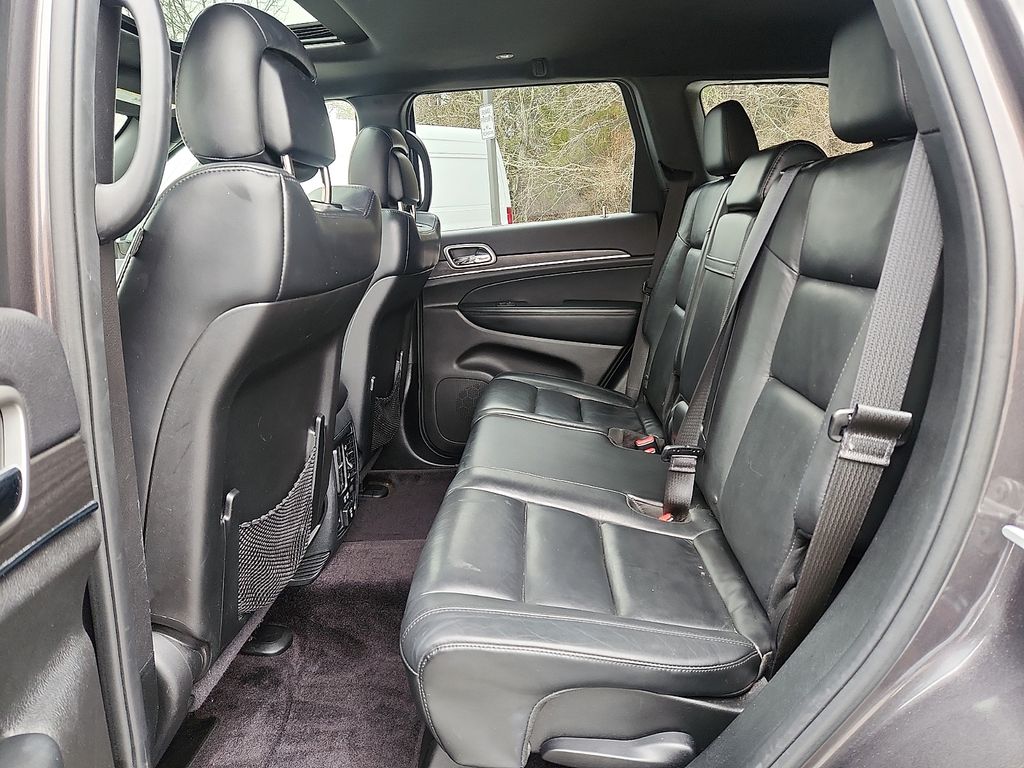 Thumbnail: 2018 Jeep Grand Cherokee - 10