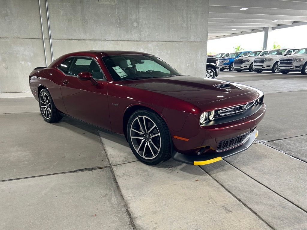 Used 2023 Dodge Challenger R/T with VIN 2C3CDZBT3PH634460 for sale in Miami, FL