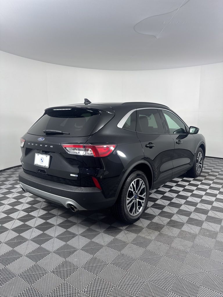Thumbnail: 2020 Ford Escape - 5