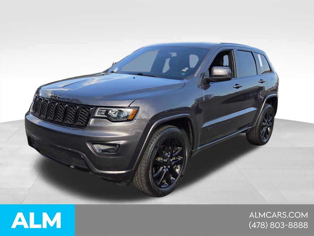 Gray (Granite Crystal Metallic Clearcoat) 2017 Jeep Grand Cherokee Altitude 4WD SUV / Crossover Four-Wheel Drive 8-Speed Automatic