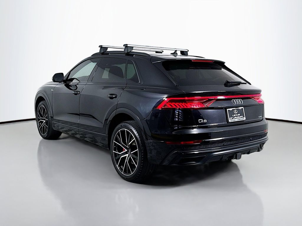 Thumbnail: 2020 Audi Q8 - 7