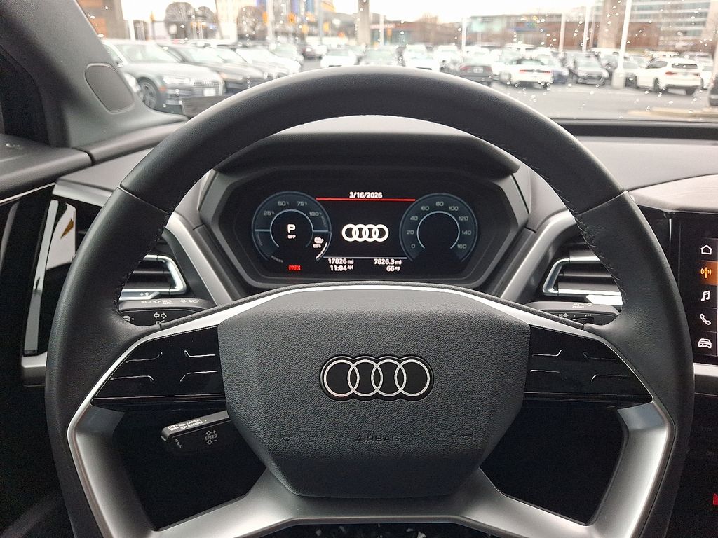 Thumbnail: 2023 Audi Q4 e-tron - 19