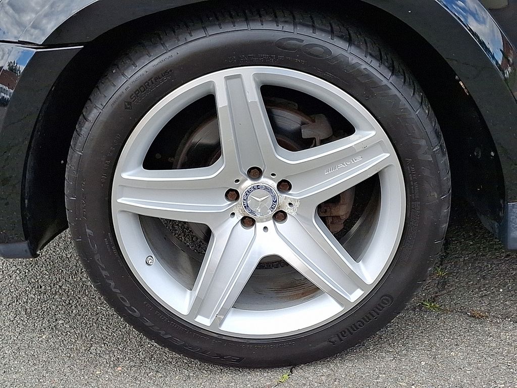 2011 Mercedes-Benz GL-Class GL 550 8