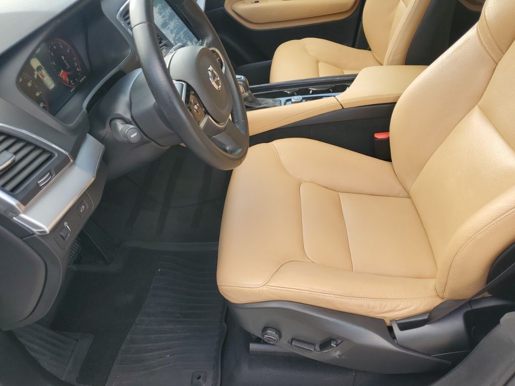 Used Car 2018 Volvo Xc90  T6 Momentum For Sale Under $20,000 In Austin, Texas