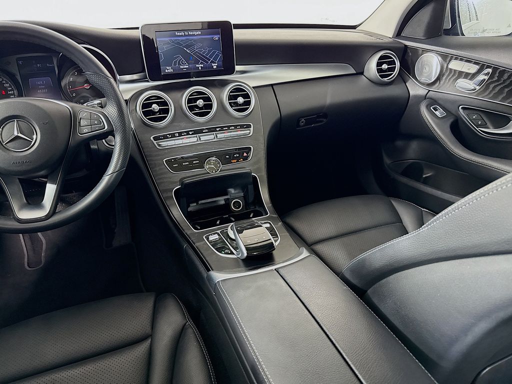 Thumbnail: 2016 Mercedes-Benz C-Class - 21