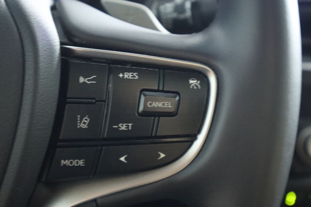 2024 Lexus ES Hybrid 300h 12