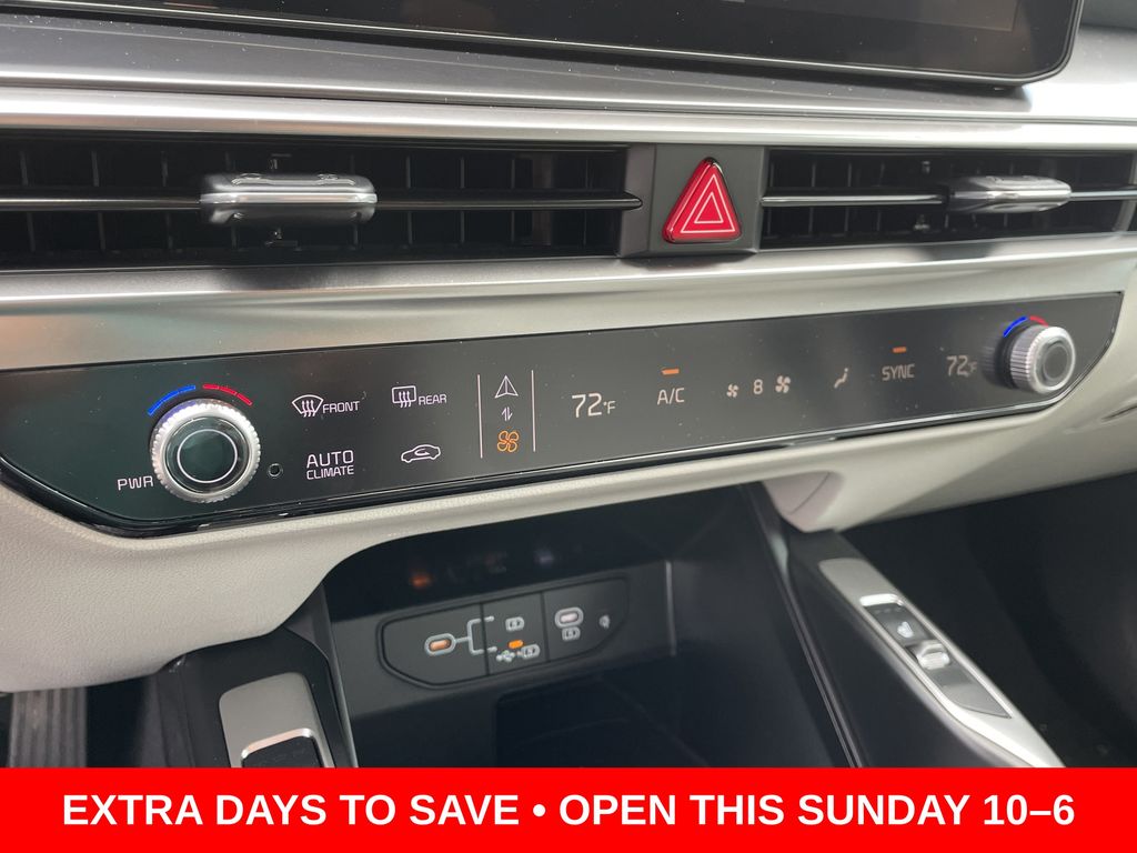 new 2025 Kia Sorento car, priced at $29,507