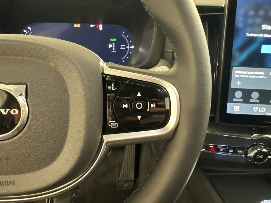 New 2026 White Volvo T8 Ultra Black Edition image 10