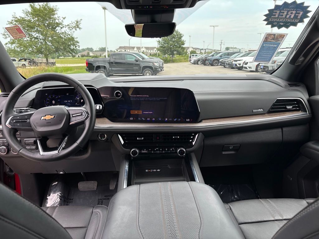 Used 2025 Chevrolet Suburban SUV