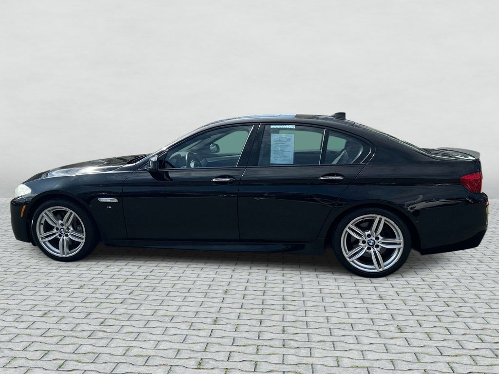 Thumbnail: 2013 BMW 5 Series - 14