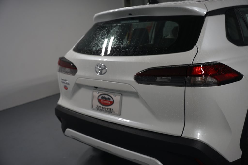 Thumbnail: 2026 Toyota Corolla Cross - 9
