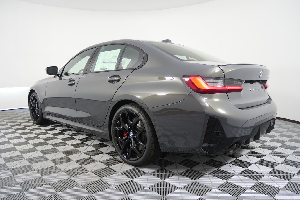 Thumbnail: 2026 BMW 3 Series - 5