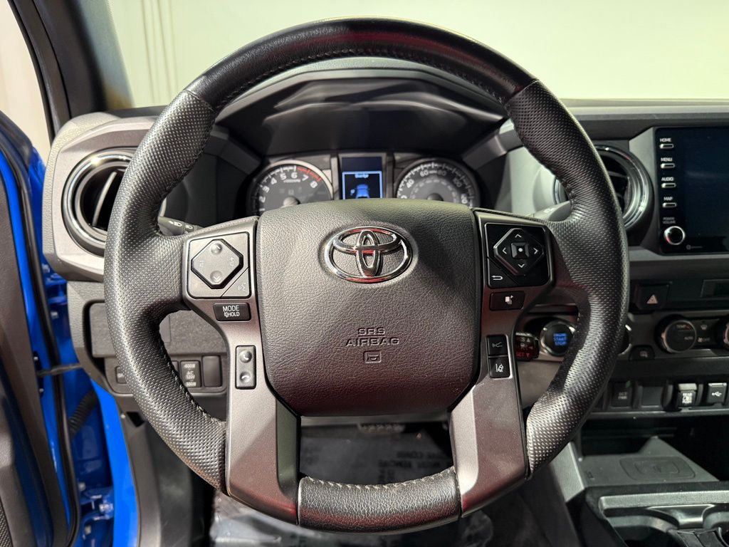 Thumbnail: 2021 Toyota Tacoma - 20