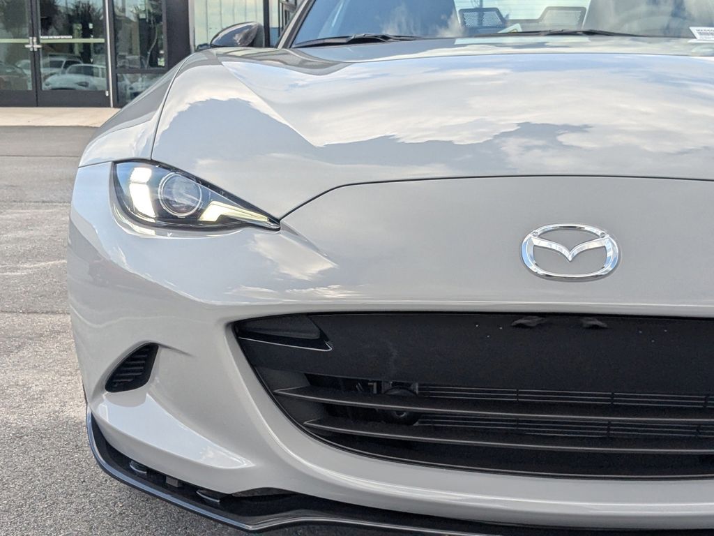 2025 Mazda MX-5 Miata Club