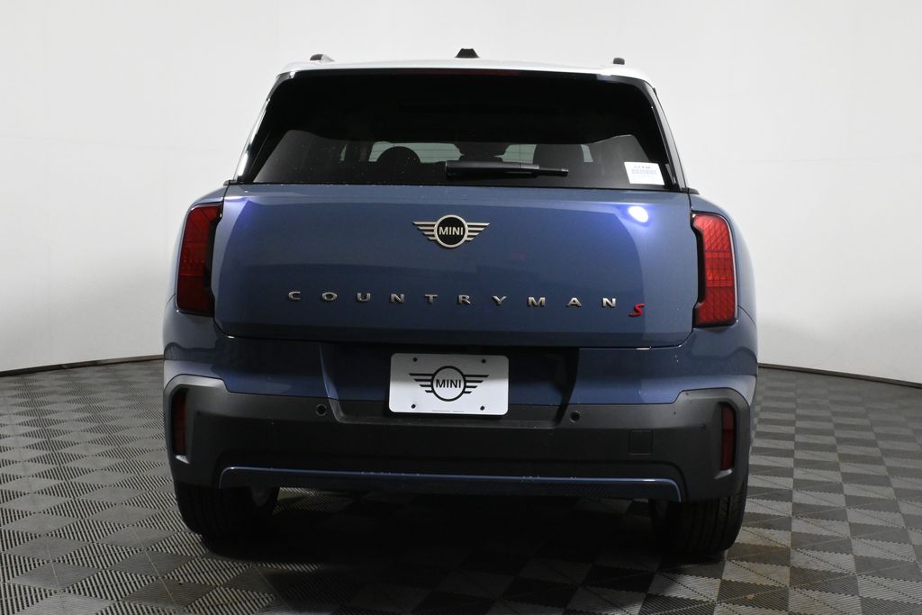 2025 MINI Cooper Countryman Base 6