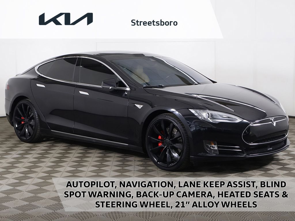 2015 Tesla Model S P85D's photo
