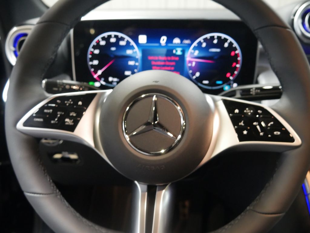 Thumbnail: 2026 Mercedes-Benz GLC - 26