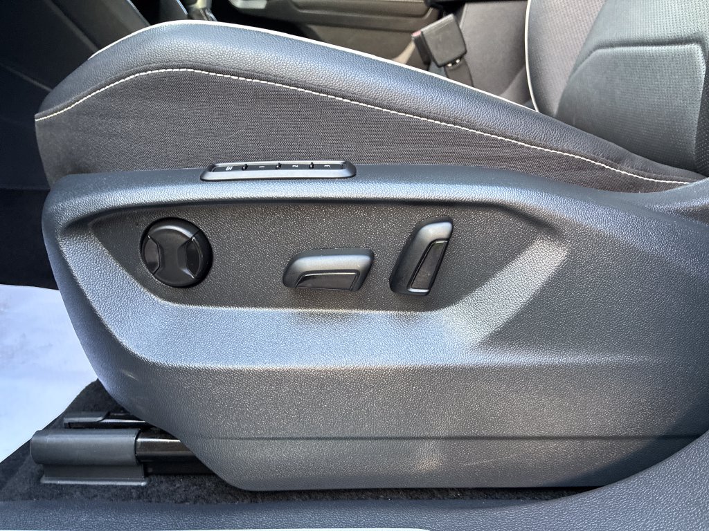 2024 Volkswagen Tiguan 2.0T SEL R-Line - 10