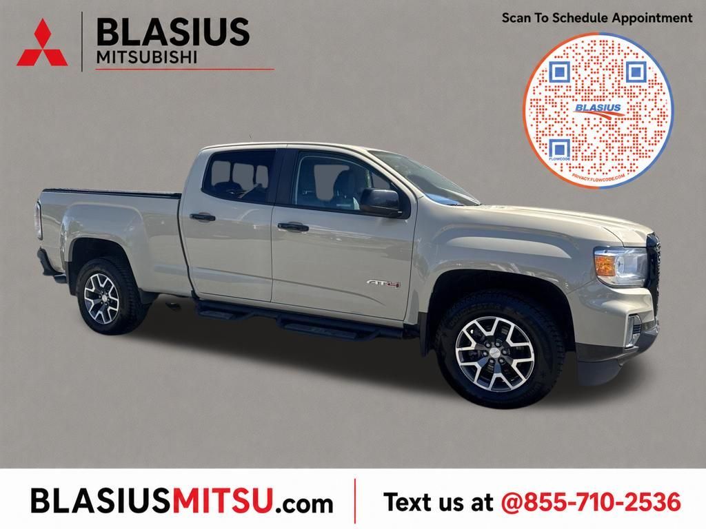  2022 GMC Canyon AT4 Crew Cab 4WD with Leather   