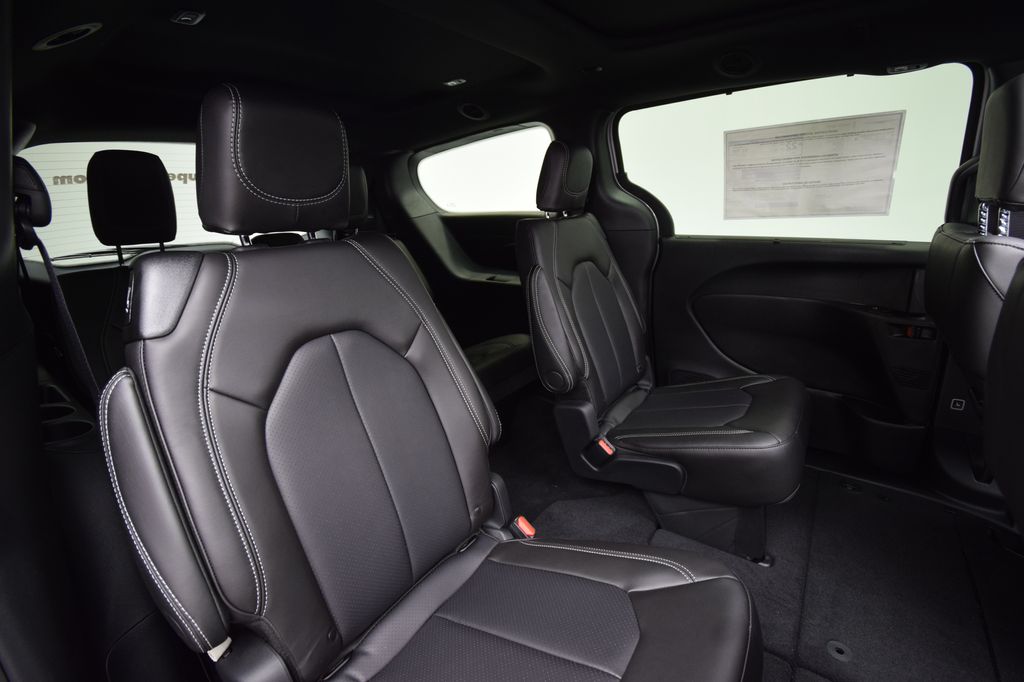 new 2026 Chrysler Pacifica car, priced at $44,465