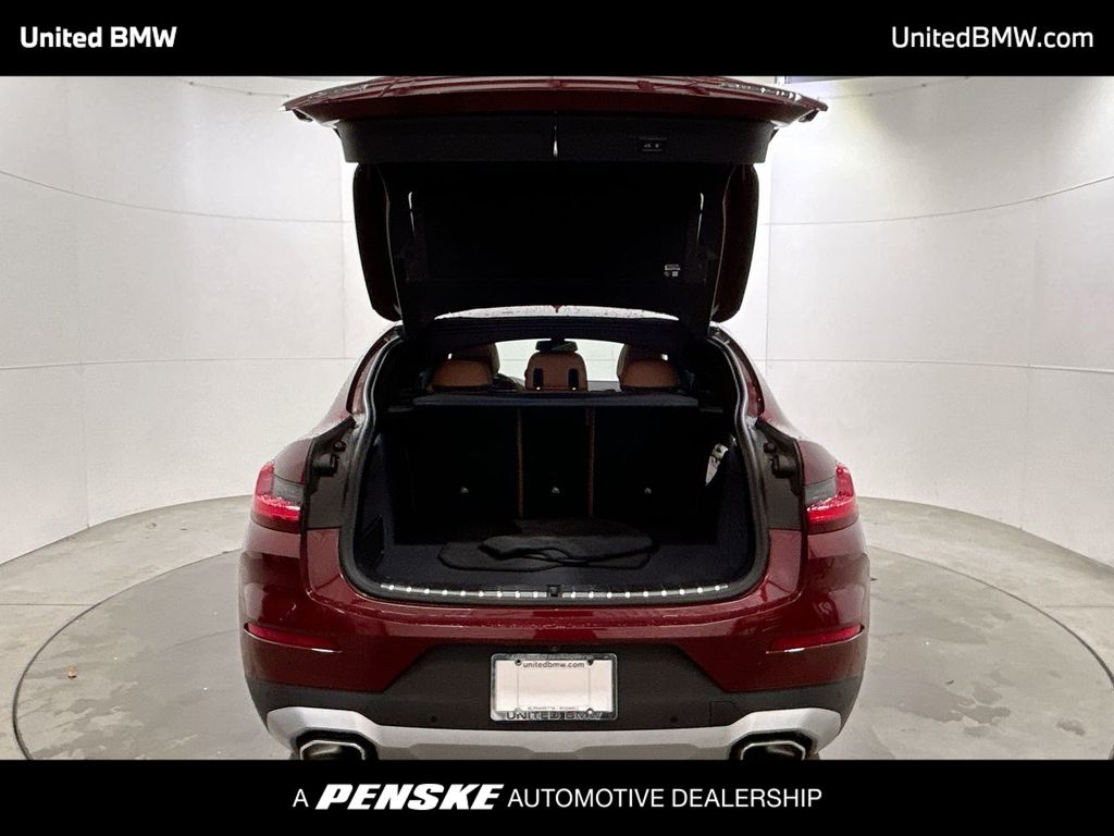 Thumbnail: 2025 BMW X4 - 22