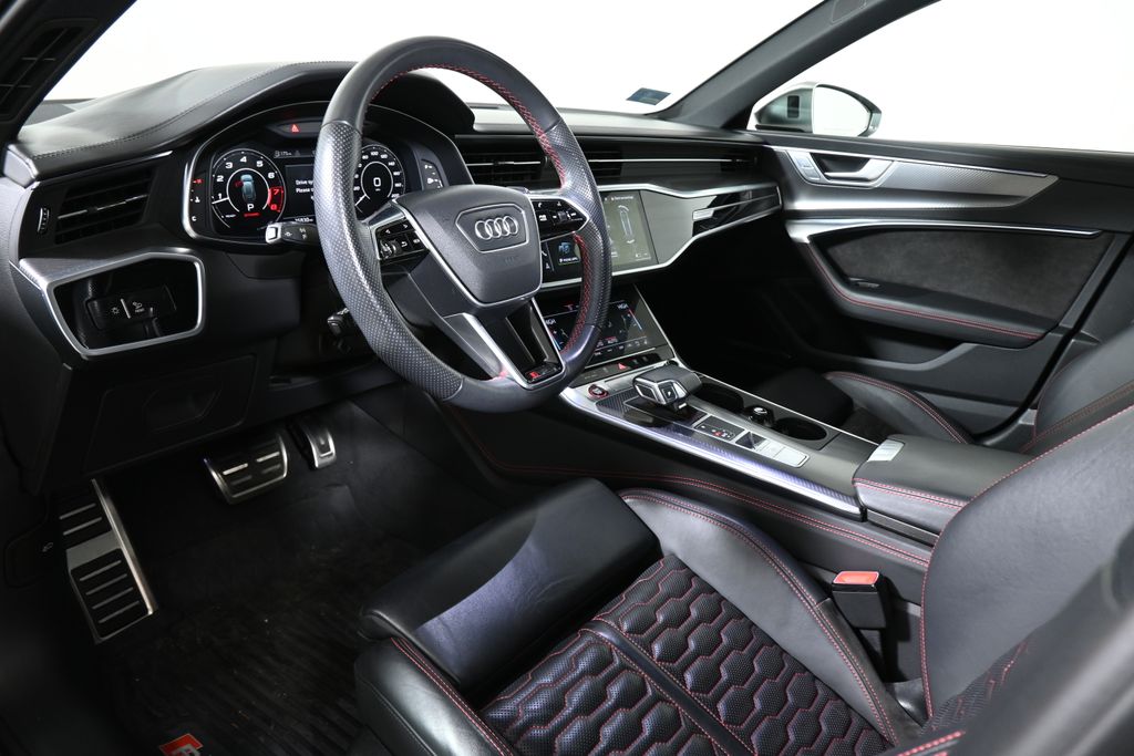 Thumbnail: 2021 Audi RS 6 - 4