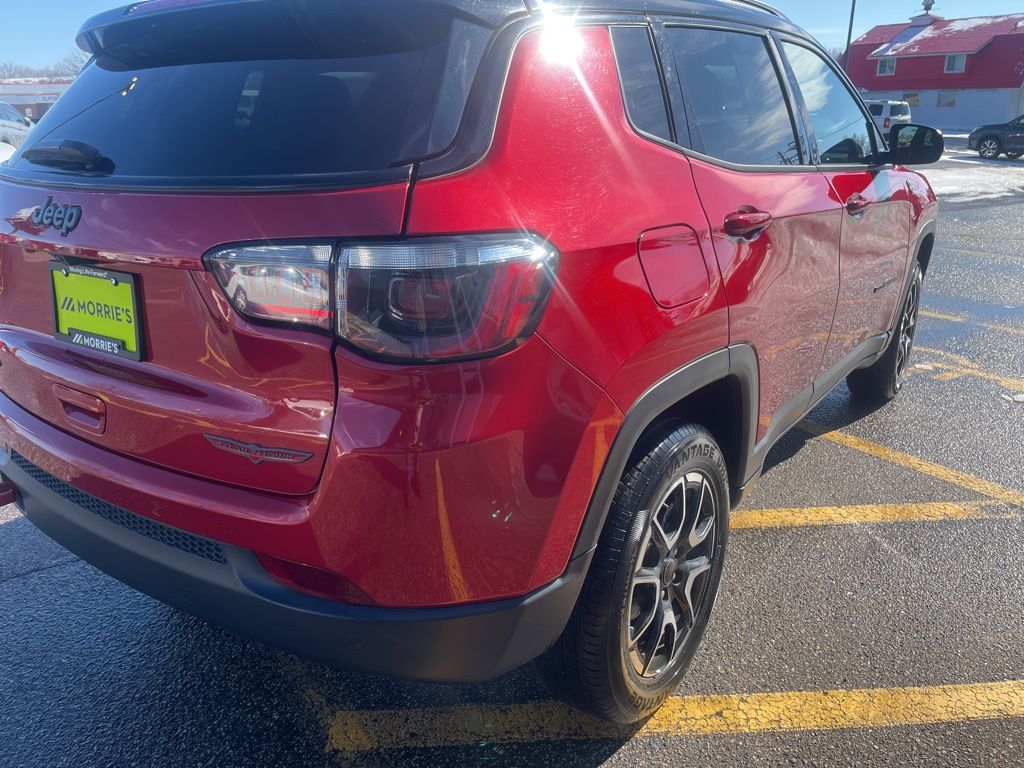 Used 2025 Red Jeep Trailhawk image 17