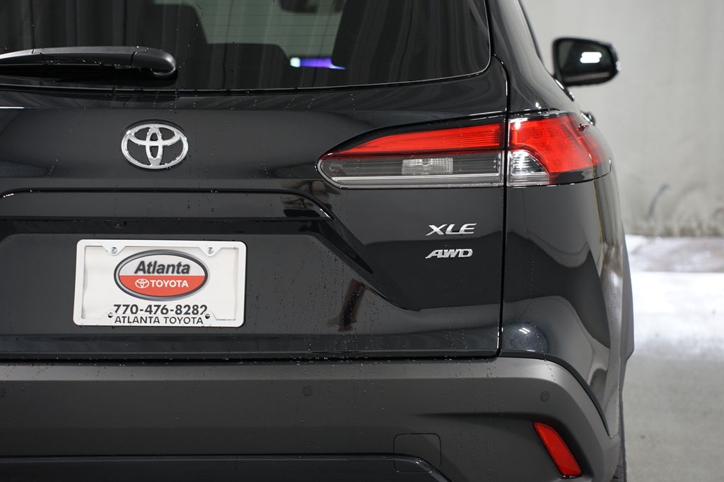 Thumbnail: 2026 Toyota Corolla Cross - 10