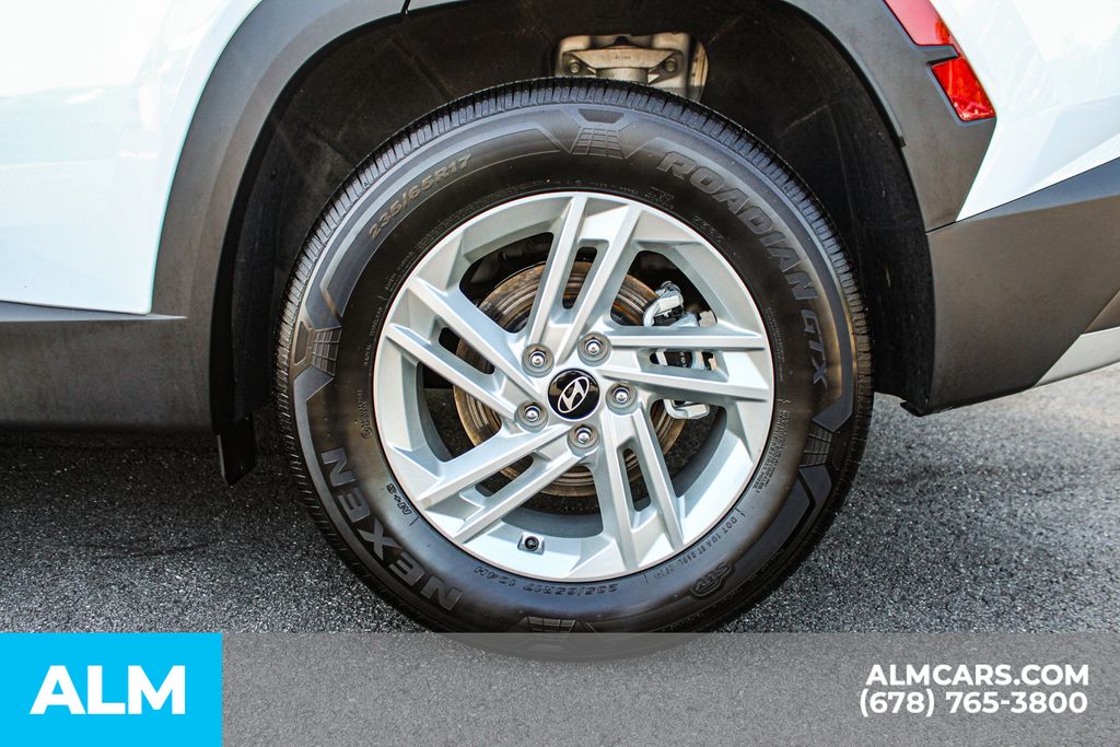 2025 Hyundai Tucson SE photo 15
