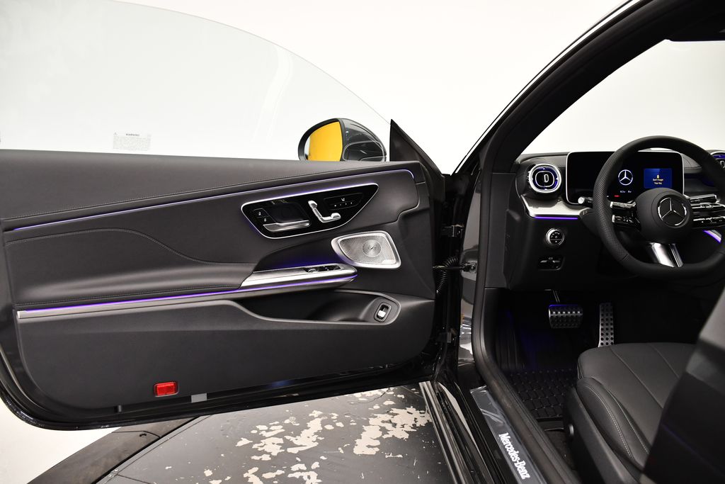 Thumbnail: 2025 Mercedes-Benz CLE - 30