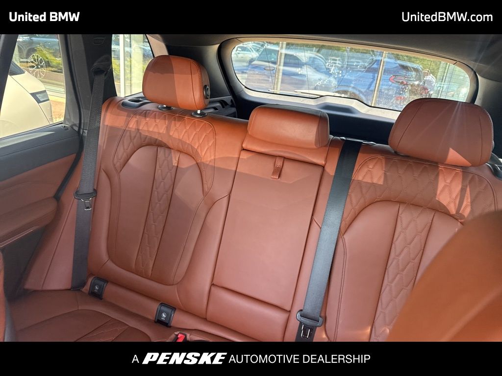 Thumbnail: 2022 BMW X5 - 6