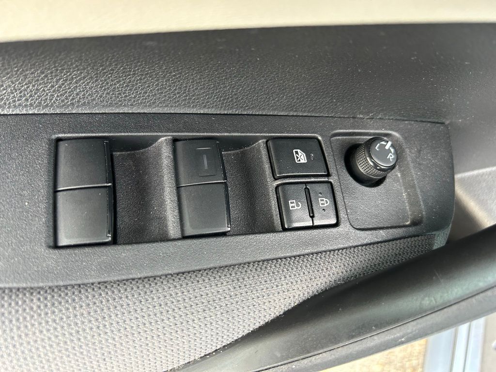 Thumbnail: 2024 Toyota Corolla - 16