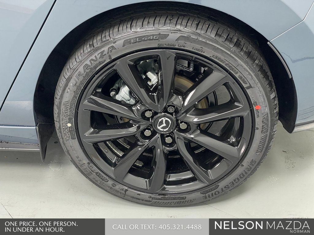 2026 Mazda Mazda3 Carbon Edition - Photo 13