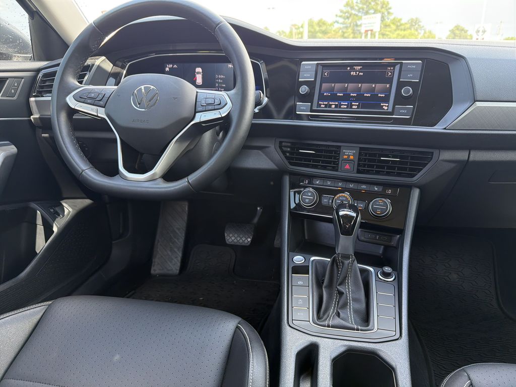 Used 2022 Volkswagen Jetta Sedan