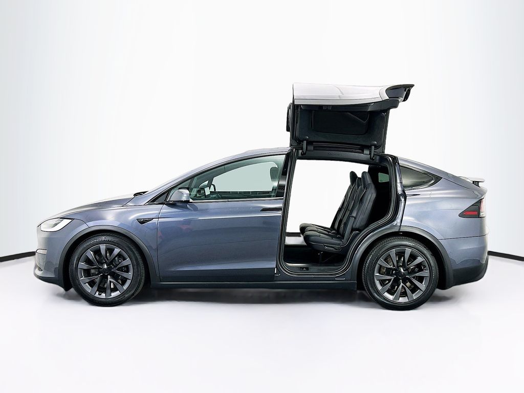 Thumbnail: 2023 Tesla Model X - 16