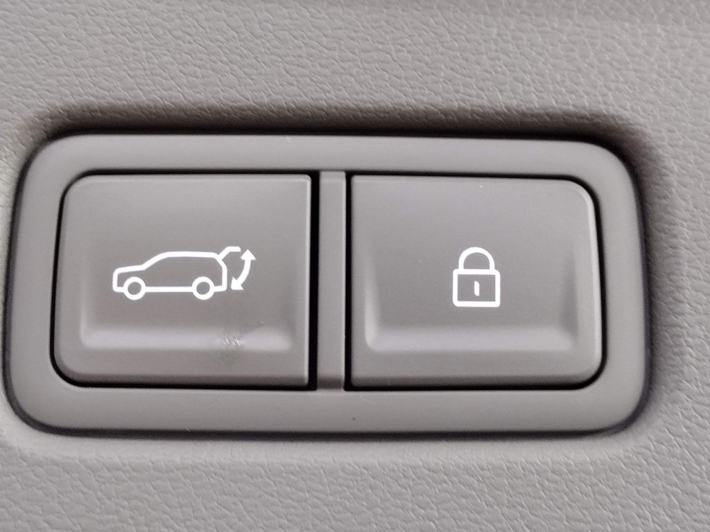 2026 Hyundai Palisade Hybrid SEL Premium