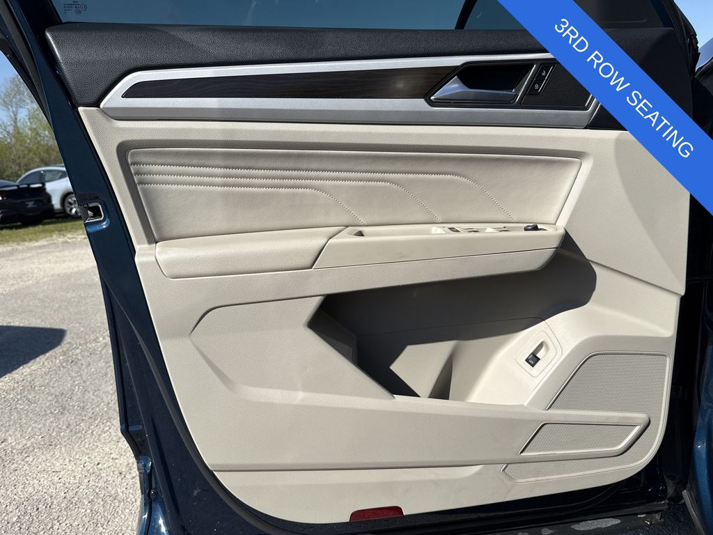 2023 Volkswagen Atlas 2.0T SE w/Technology - 9