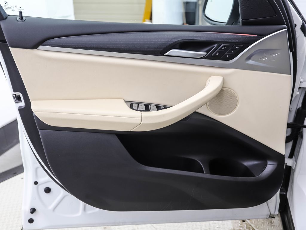 Thumbnail: 2023 BMW X3 - 9