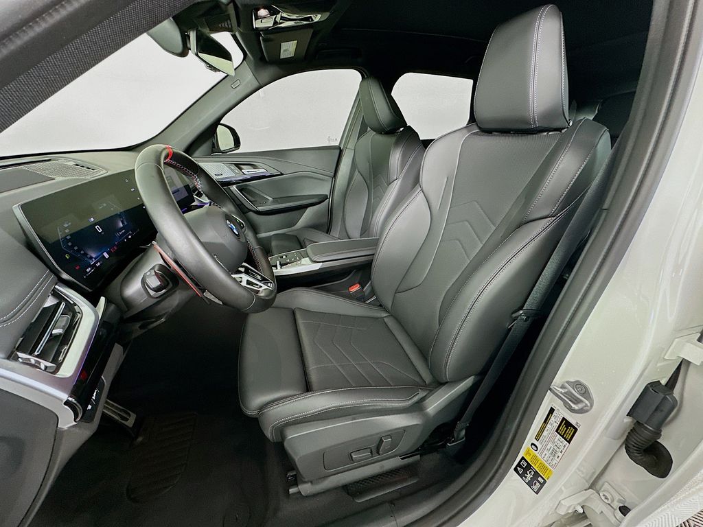 Thumbnail: 2024 BMW X1 - 21