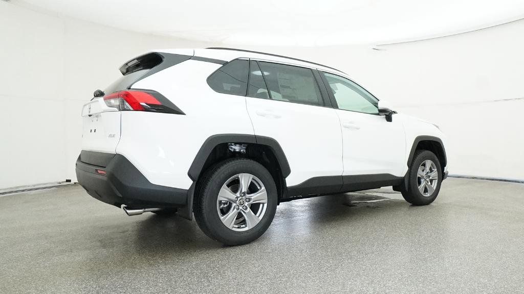 Thumbnail: 2025 Toyota RAV4 - 11