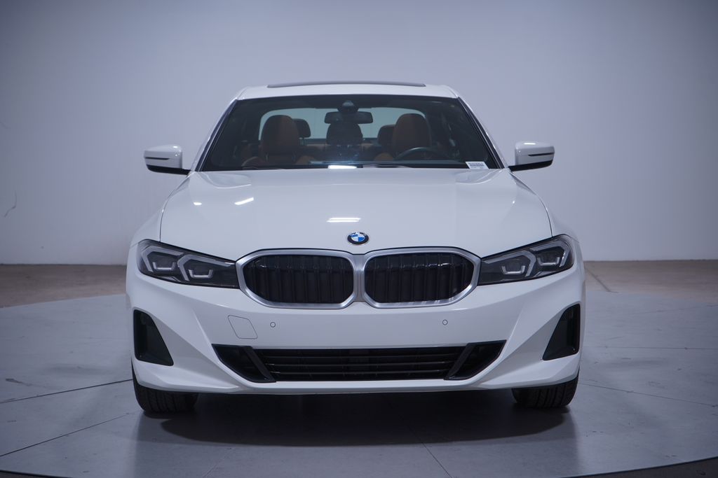 Thumbnail: 2023 BMW 3 Series - 4