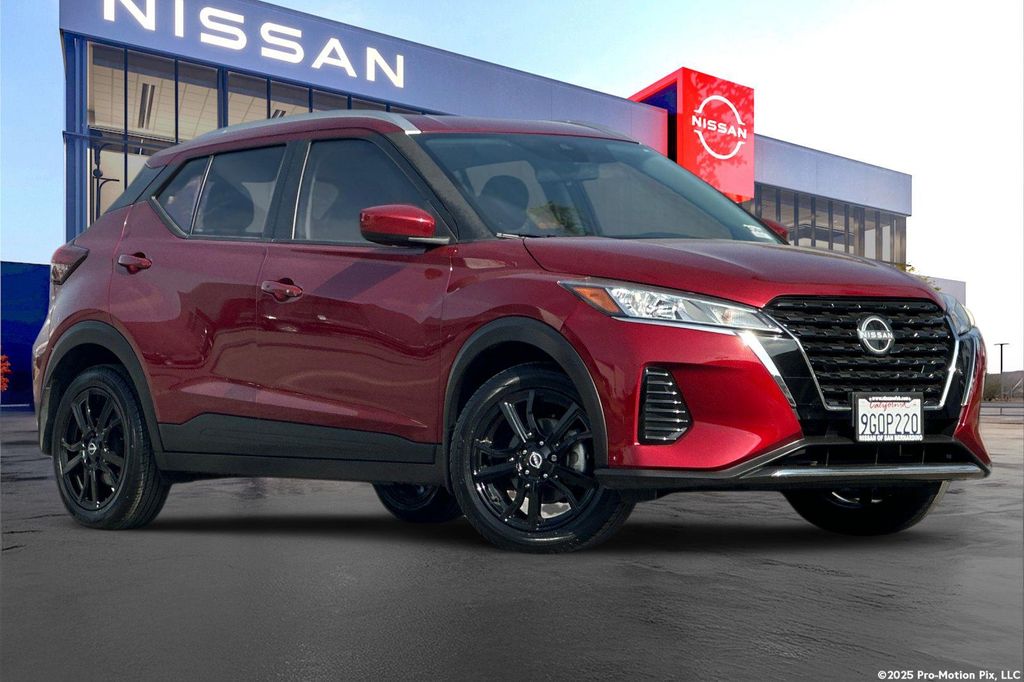 2023 Nissan Kicks 1.6 SV's photo
