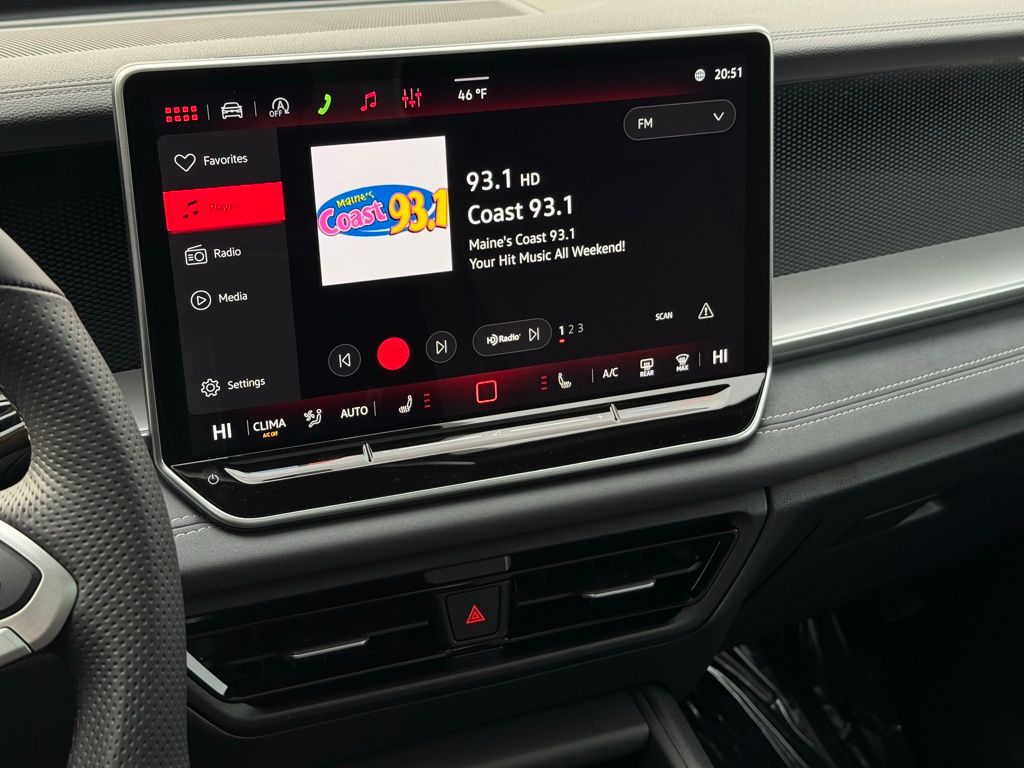 New 2026 Gray Volkswagen 2.0T SE R-Line Black image 31