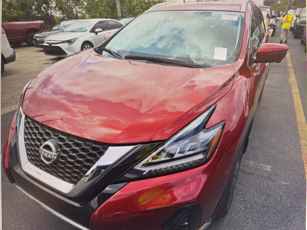 Red (Scarlet Ember Tintcoat) 2023 Nissan Murano Platinum FWD SUV / Crossover Front-Wheel Drive Continuously Variable Transmission
