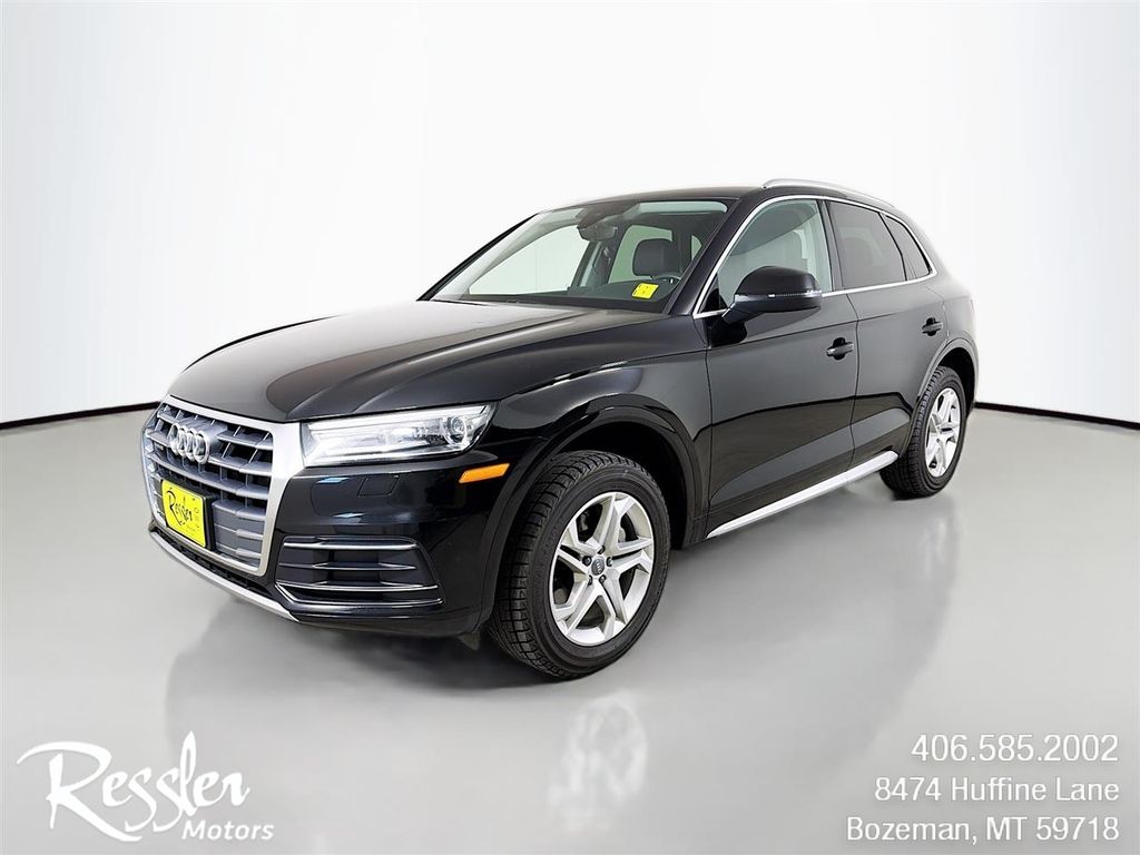 2019 Audi Q5 2.0T quattro S tronic Premium's photo